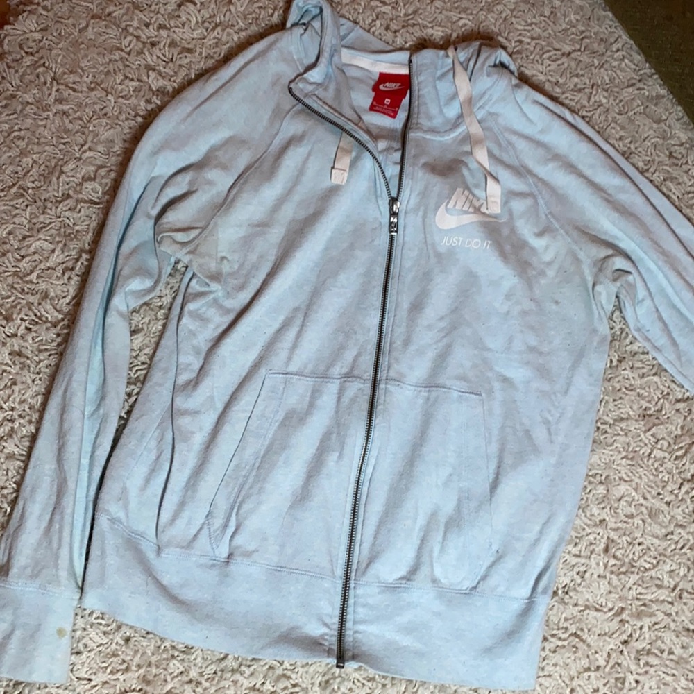Women’s Nike sweatshirt zip up